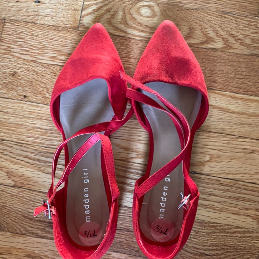 Red flats - worn once but in good shape ***LAST CHANCE, will be donated soon***